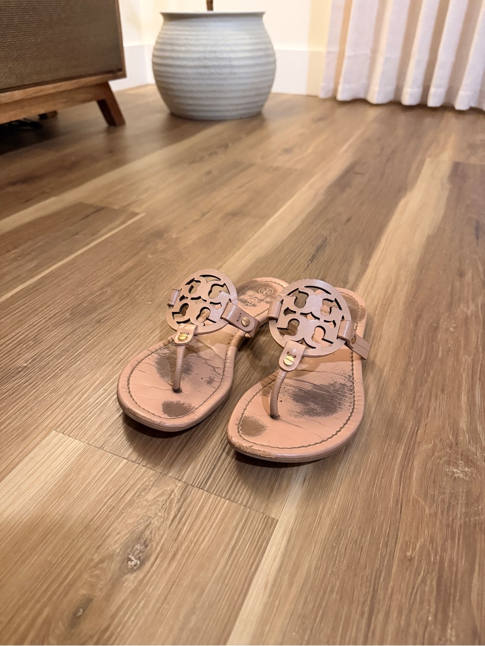 Tory Burch PLogo Thong Sandals